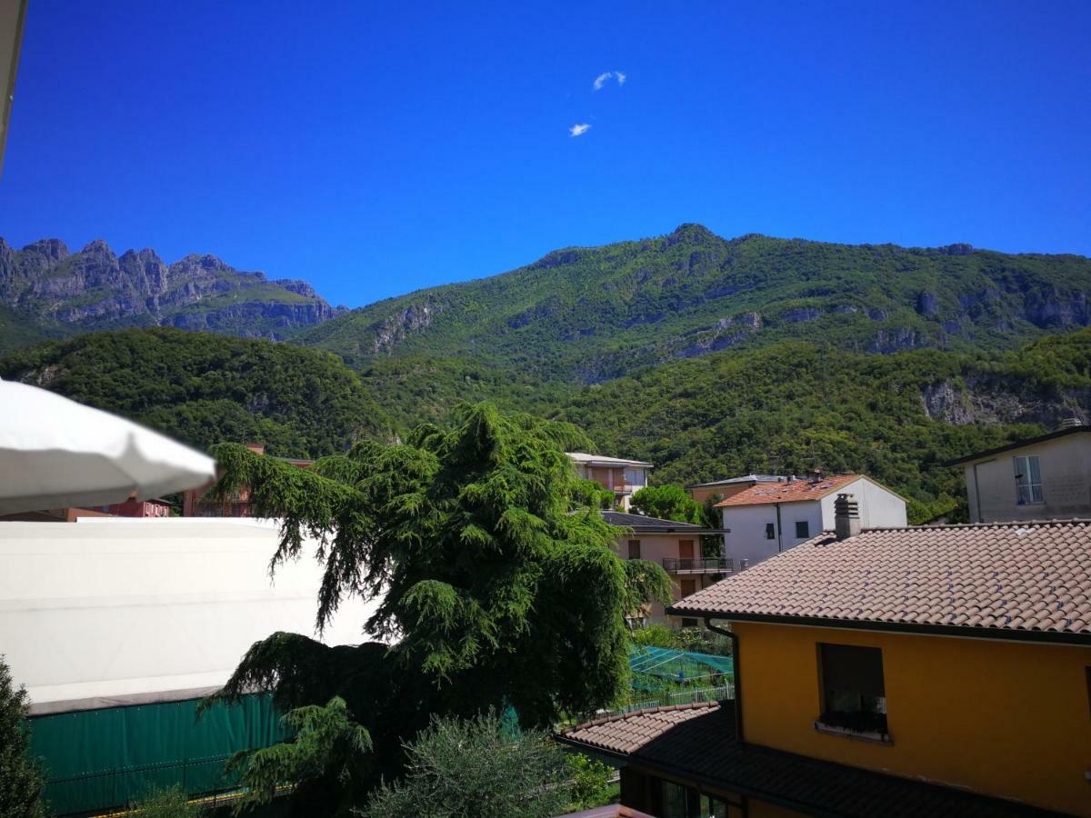 B&B Il Giardino Delle Fate Лекко Екстер'єр фото